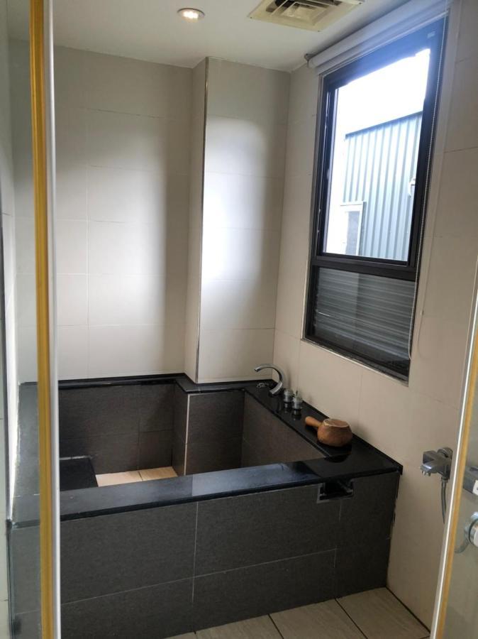 Chen XI Hotspring Homestay Jiaoxi Exterior foto